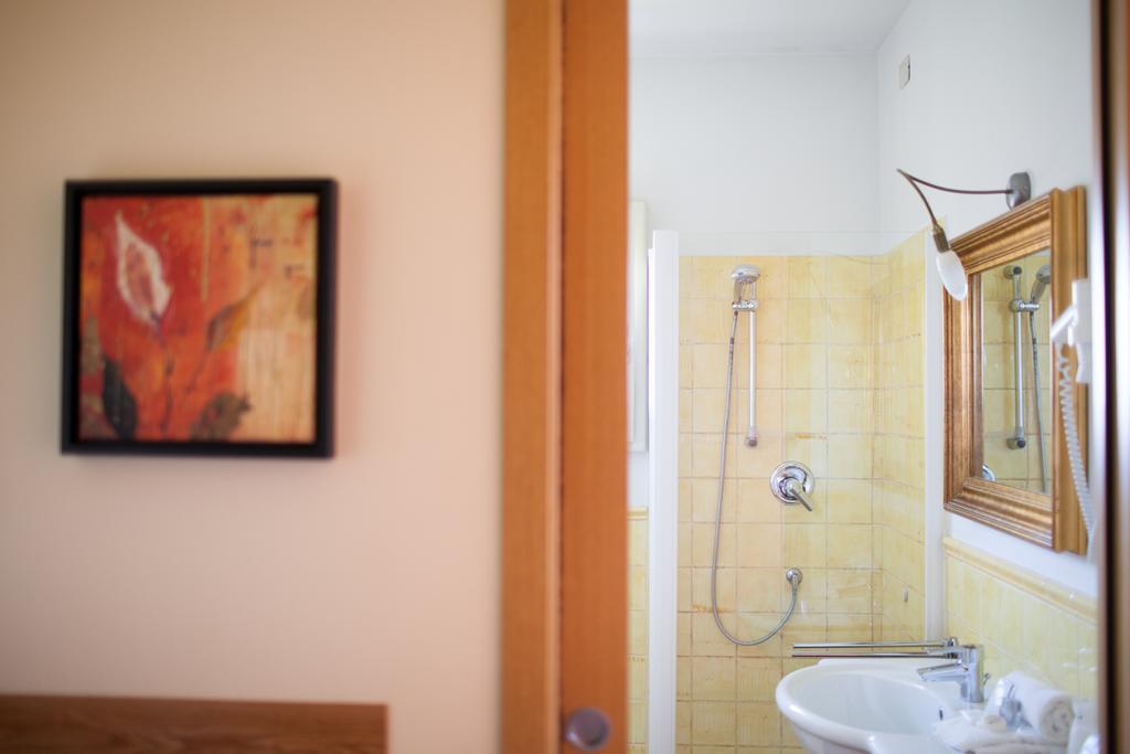 Gasthaus Agriturismo Il Mondo Parma Zimmer foto