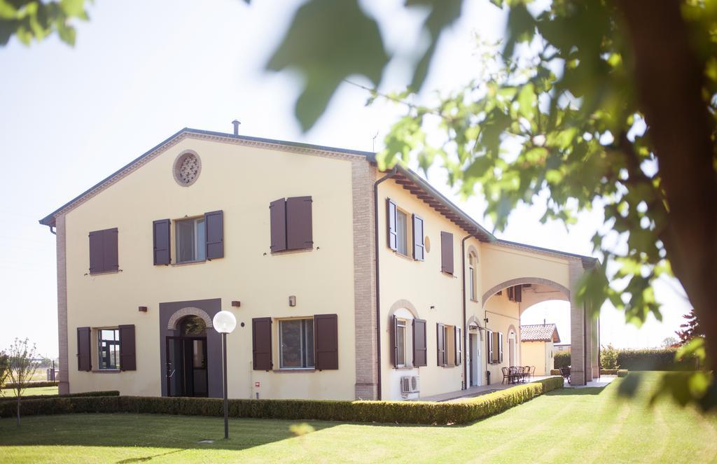 Gasthaus Agriturismo Il Mondo Parma Exterior foto